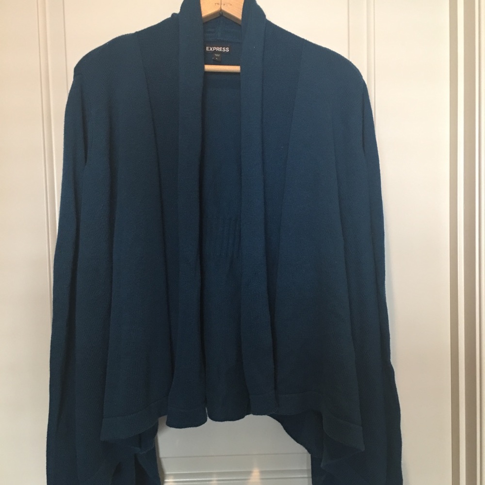 Sweater - Picture 2 of 4